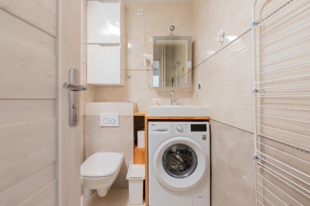 Bay By Renters * Sopot